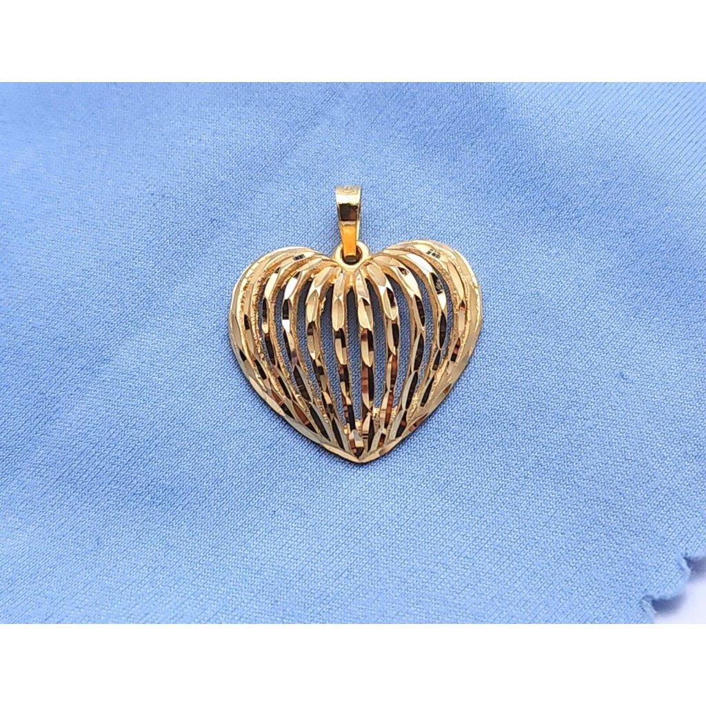 Unique 14k Karat Solid Yellow Gold Textured Diamond Cut Heart Charm Pendant
